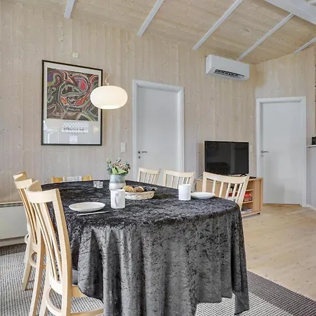 Pet Friendly In With Sauna *